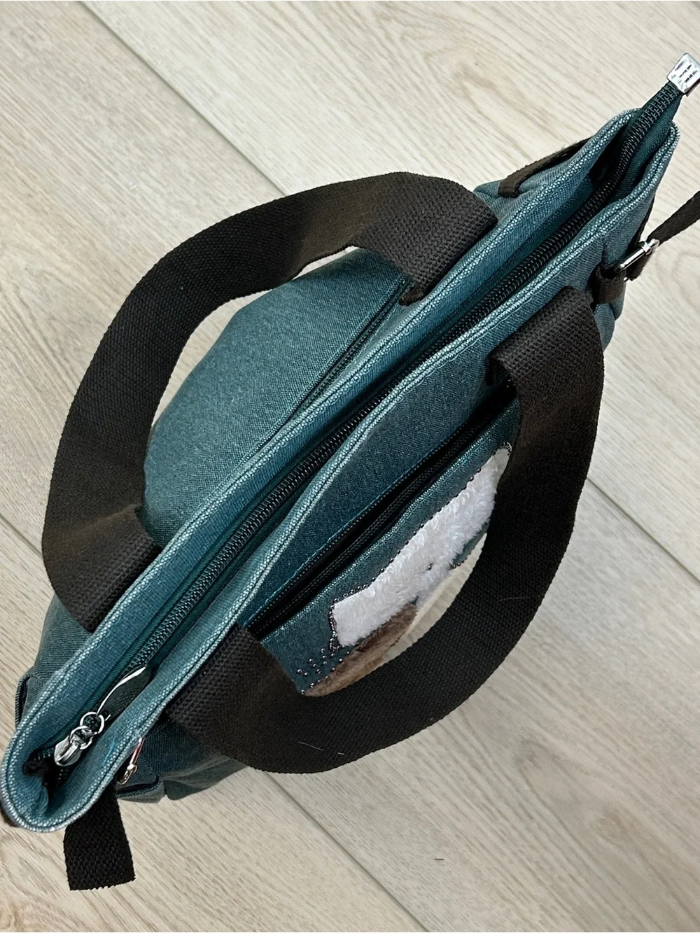 Kaukko 2 Cat Shoulder Tote - Green Washed Canvas